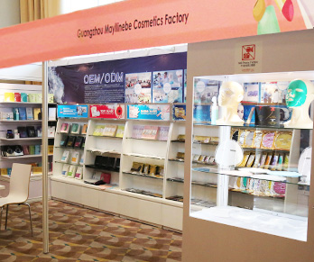 Mayllinebe تحضر عرض العناية بالبشرة - Cosmopack Asia Hongkong 2015
